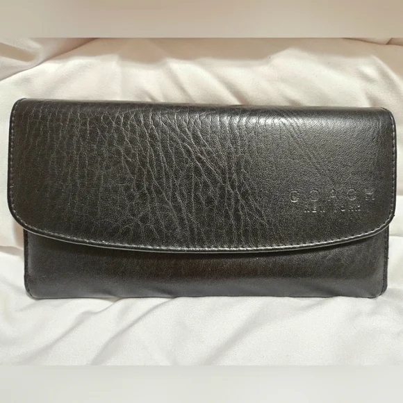 Coach Wallet in Black - Picture 1 of 4